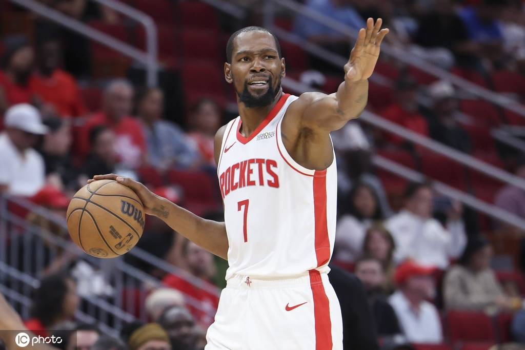 杜兰特:这是我冲击第三冠最佳机会 能想象在火箭退役