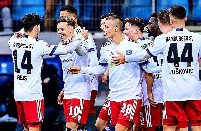 德甲中游卡位战!科隆主场火力对冲汉堡客场虫,历史劣势能破吗?